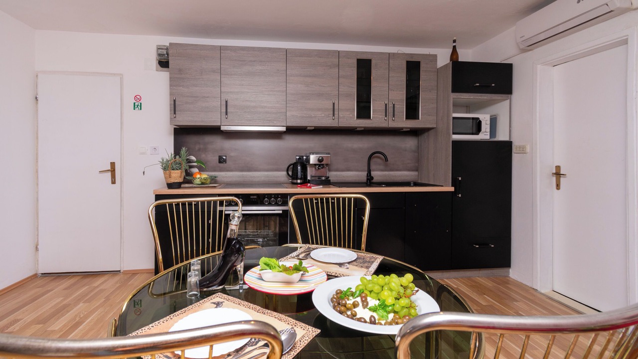 Photo of Kitchen in Seline
