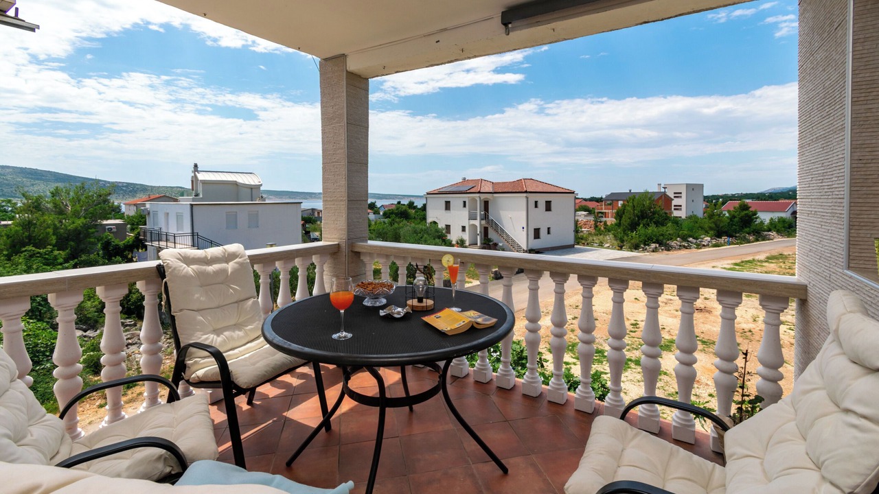 Photo of Patio Balcony in Seline