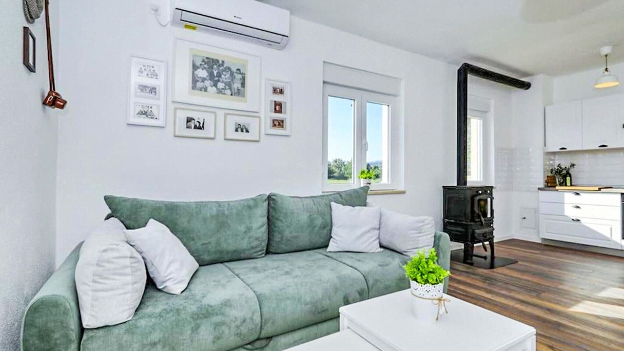 Photo of Livingroom in Ervenik