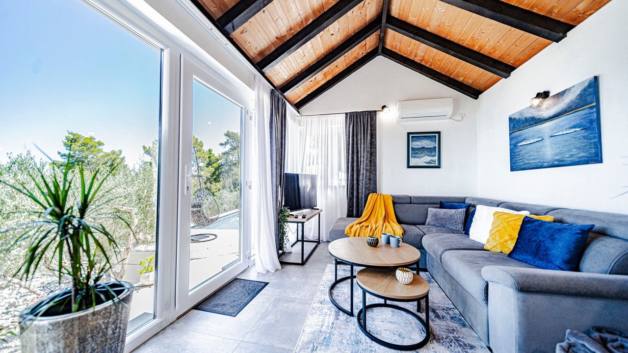 Photo of Livingroom in Blato