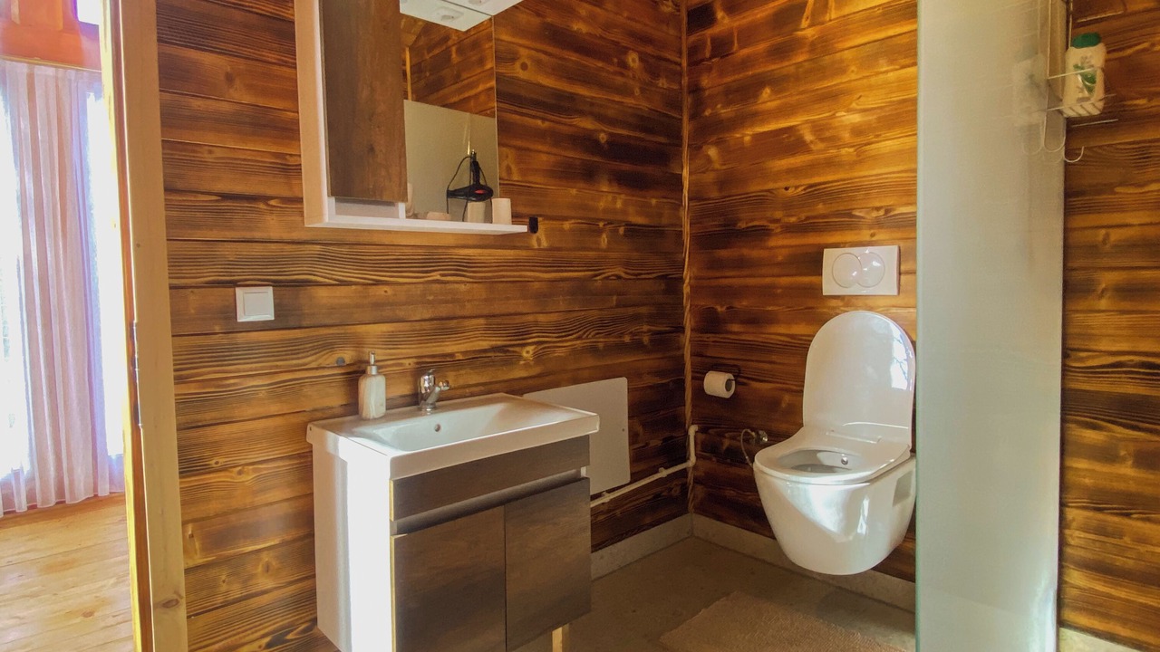 Photo of Bathroom in Ranilug