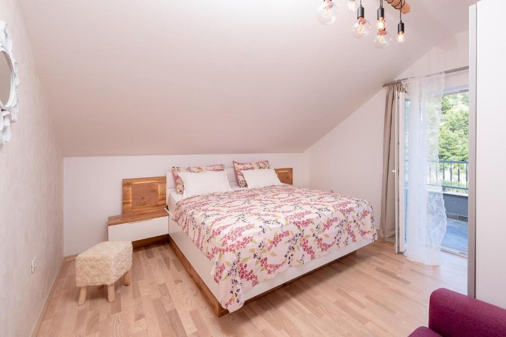 Photo of Bedroom in Milna