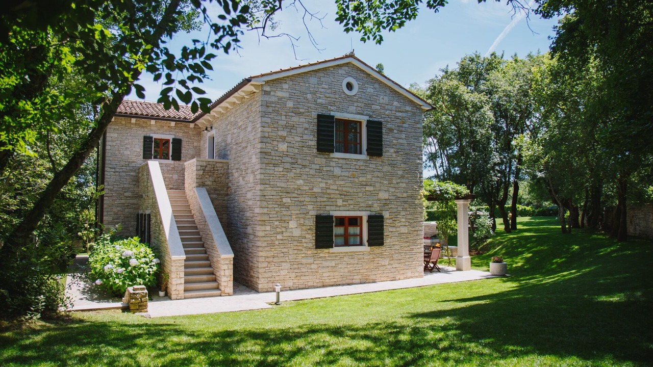 Photo of Outdoor in Kringa