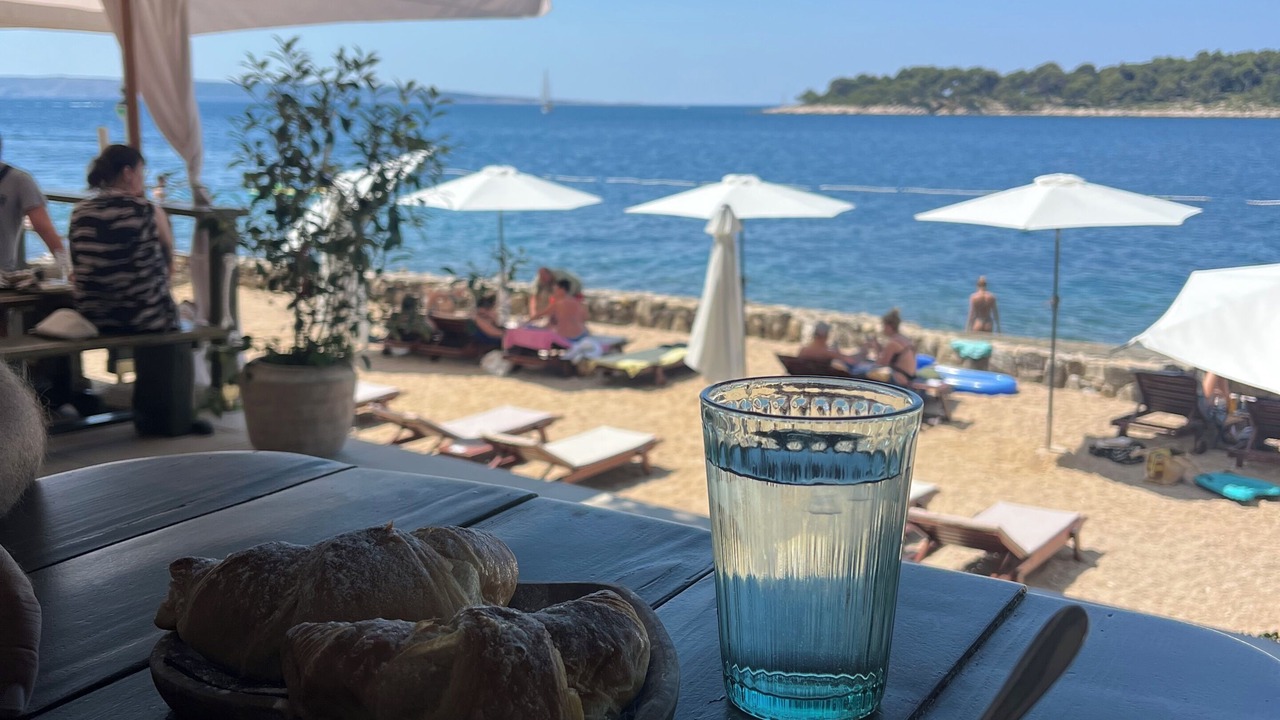 Photo of Outdoor in Suha Punta