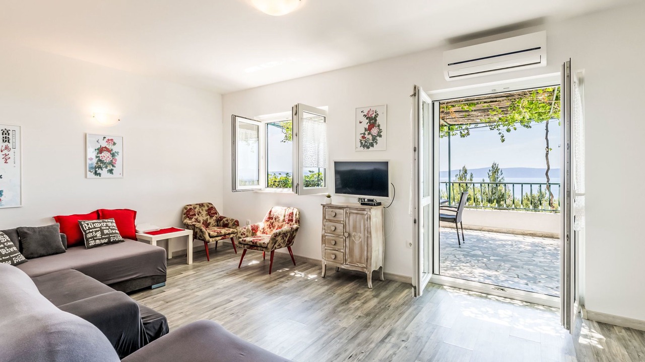 Photo of Livingroom in Podgora