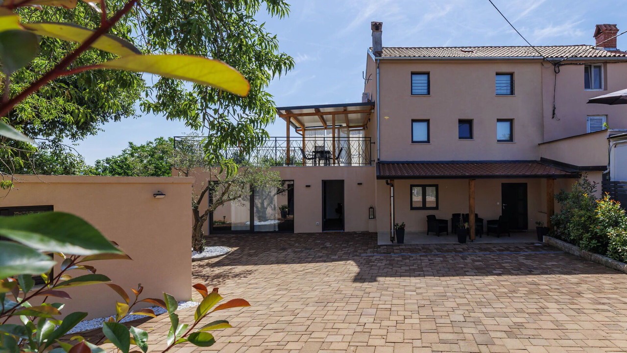 Photo of Outdoor in Radini