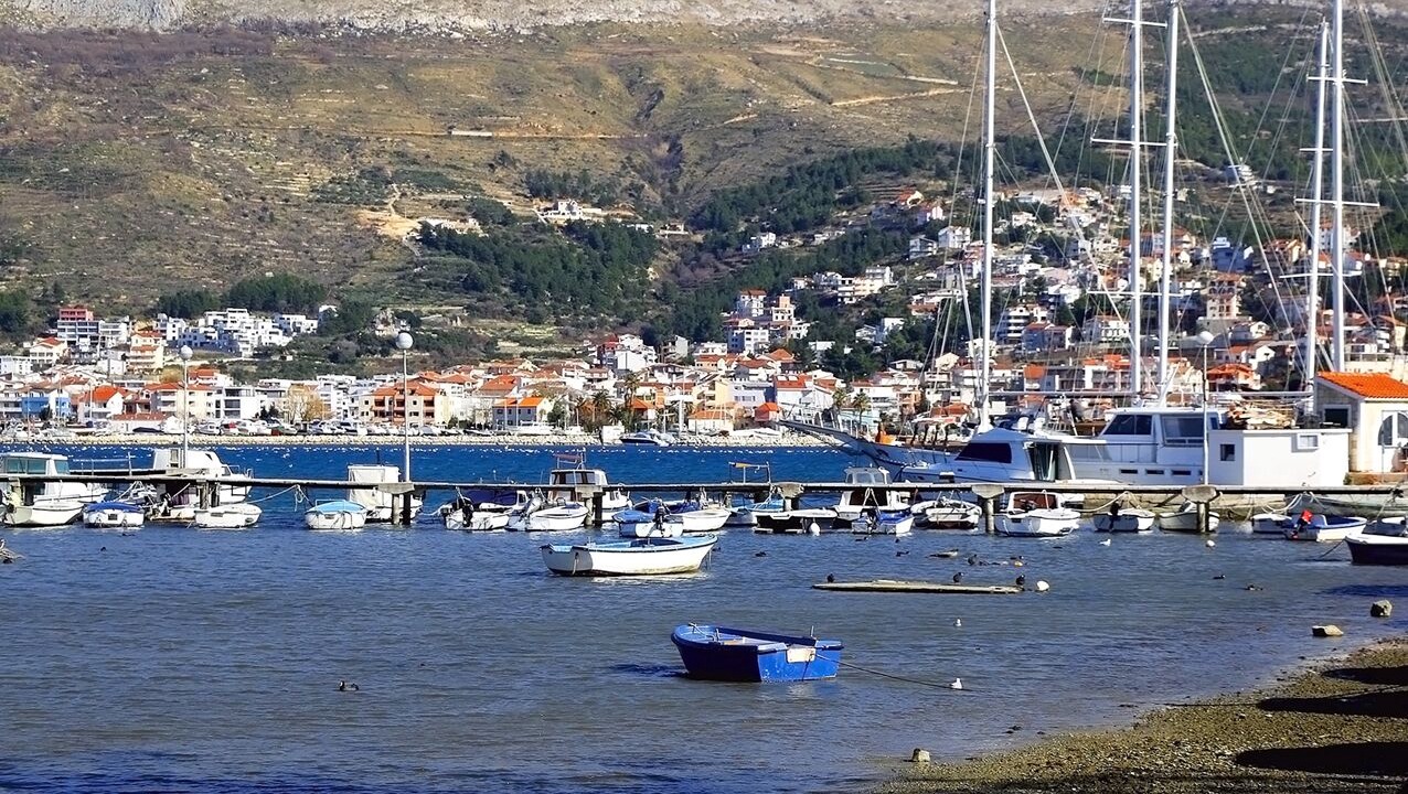 Photo of Others in Cove Makarac (Milna)