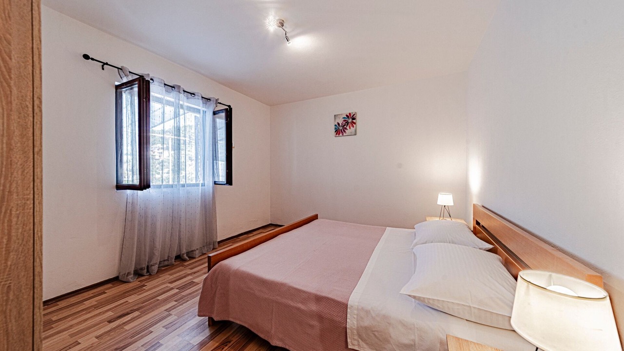 Photo of Bedroom in Blato