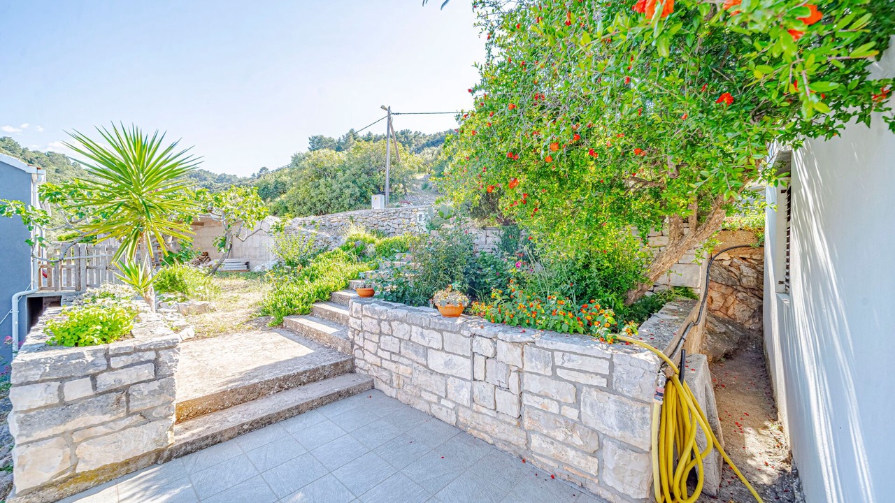 Photo of Outdoor in Blato