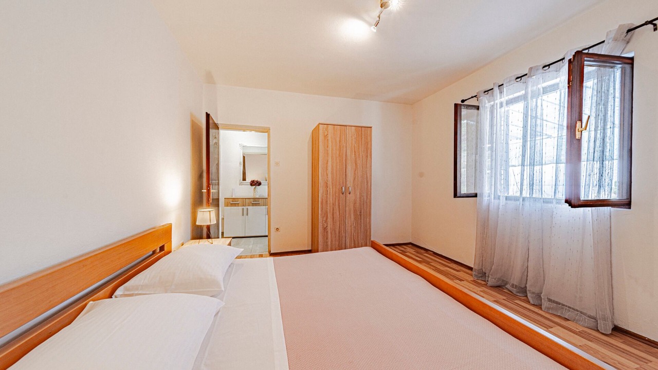 Photo of Bedroom in Blato