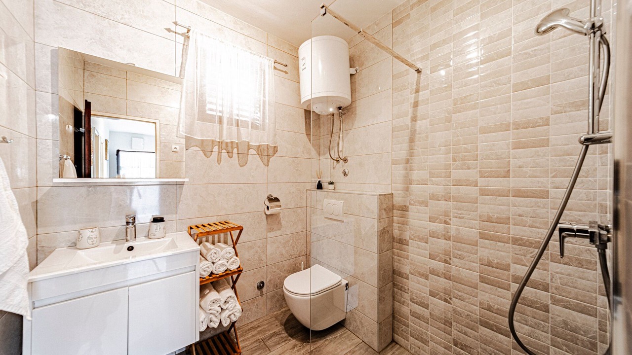 Photo of Bathroom in Blato