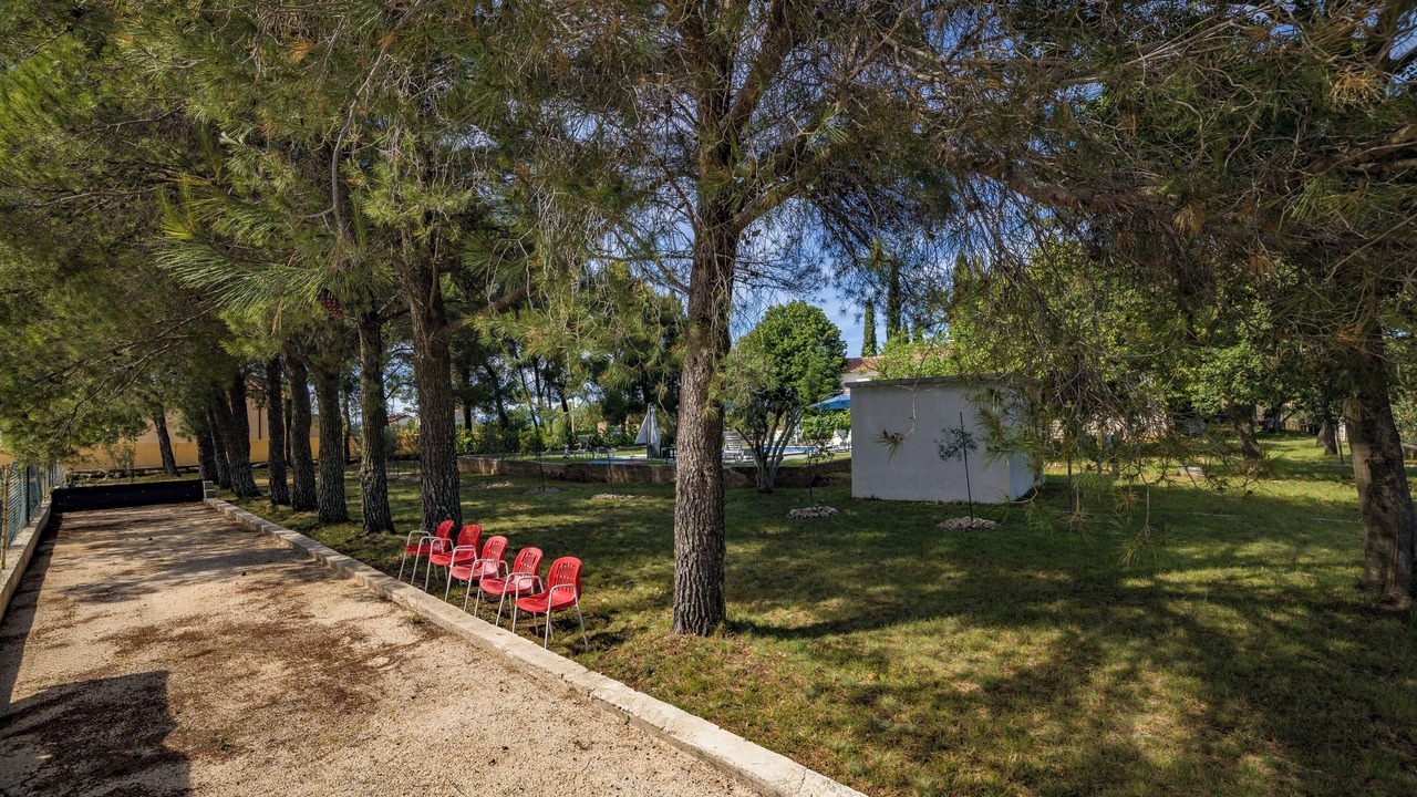 Photo of Others in Benkovac