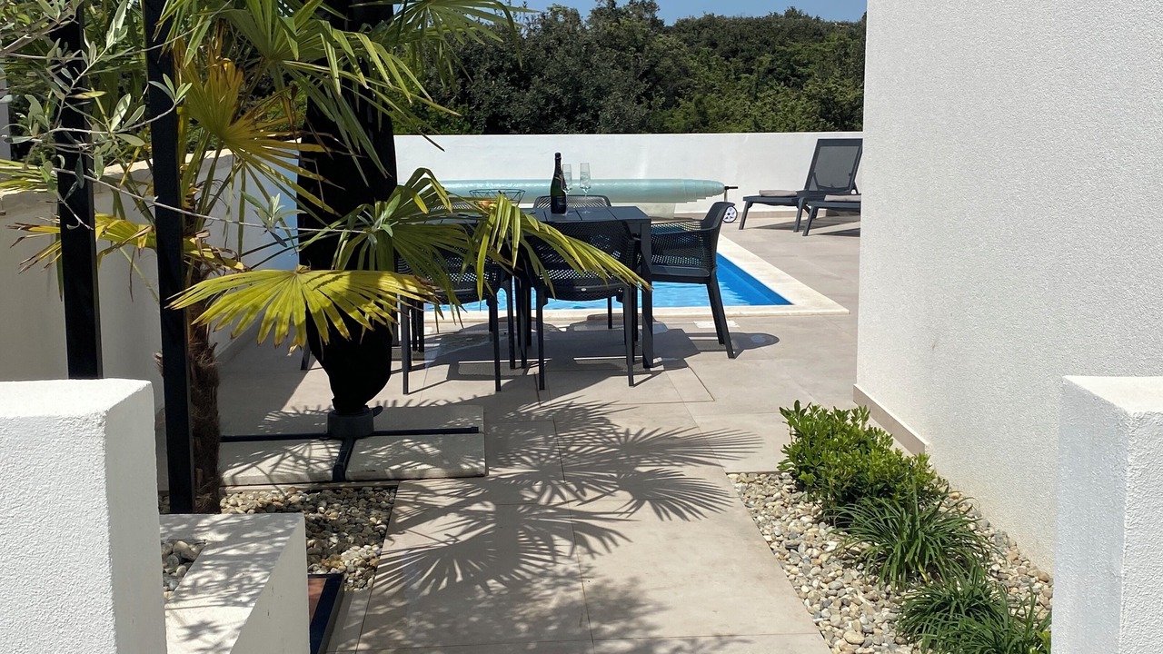 Photo of Outdoor in Mandre
