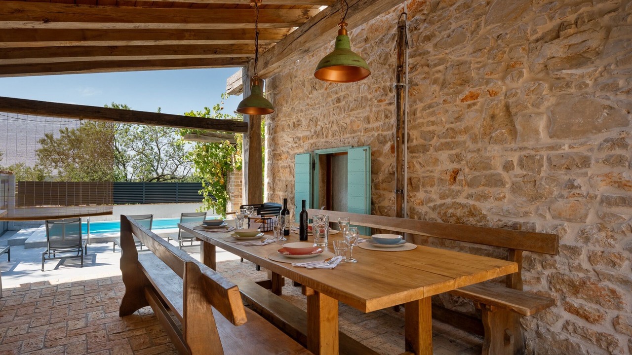 Photo of Outdoor in Vardica