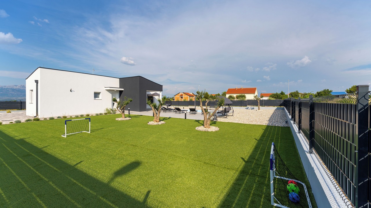 Photo of Outdoor in Paljuv