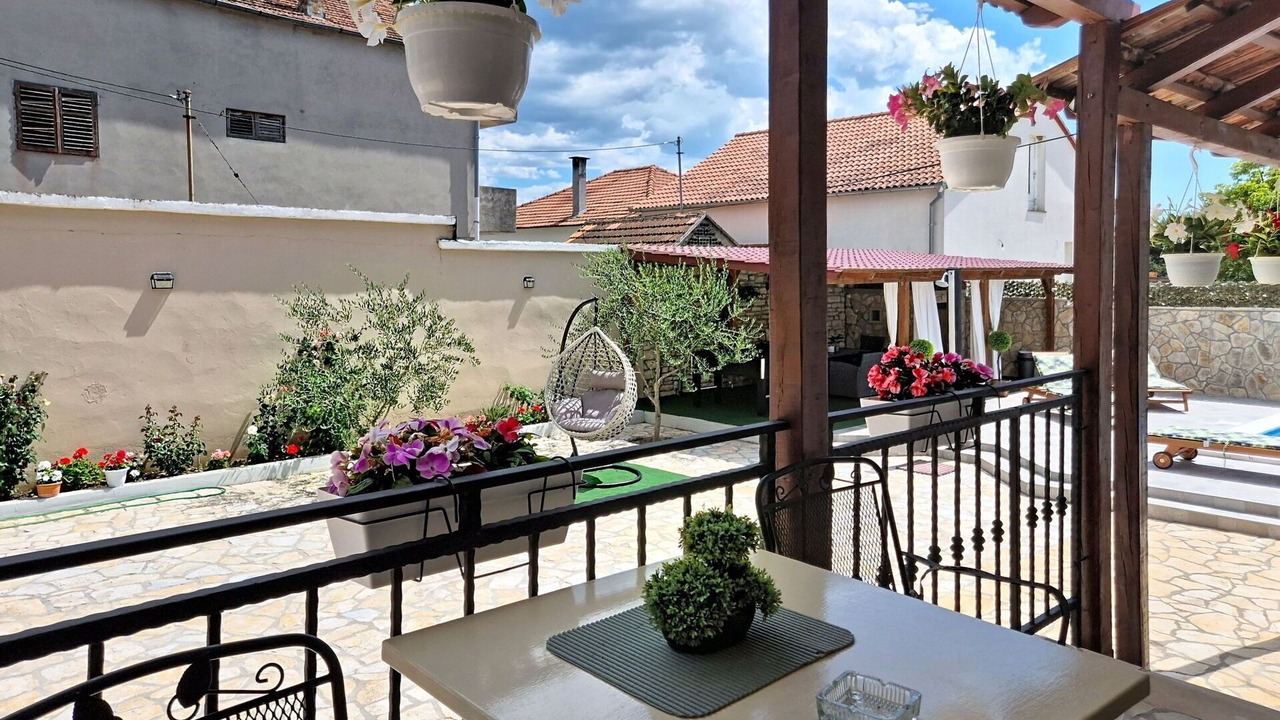 Photo of Patio Balcony in Benkovac