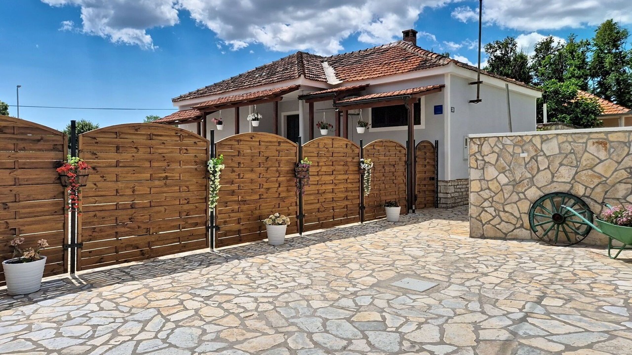 Photo of Patio Balcony in Benkovac