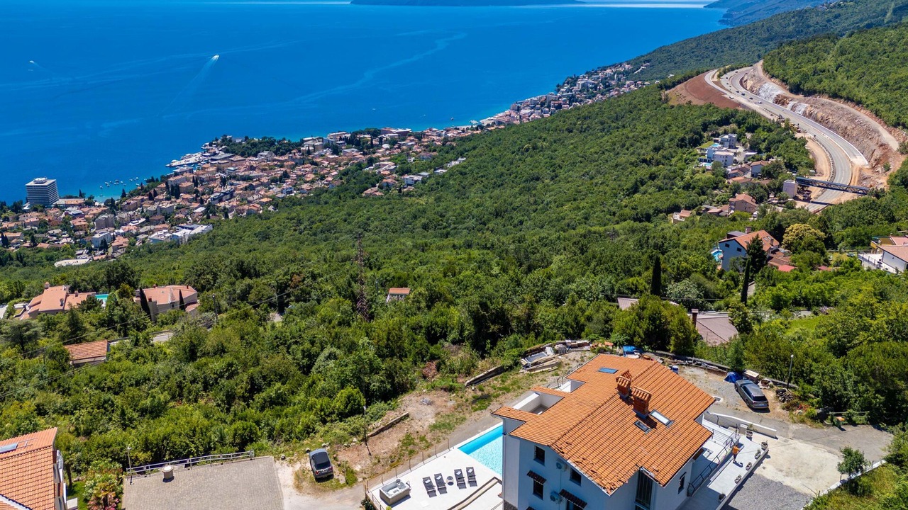 Photo of Outdoor in Bregi