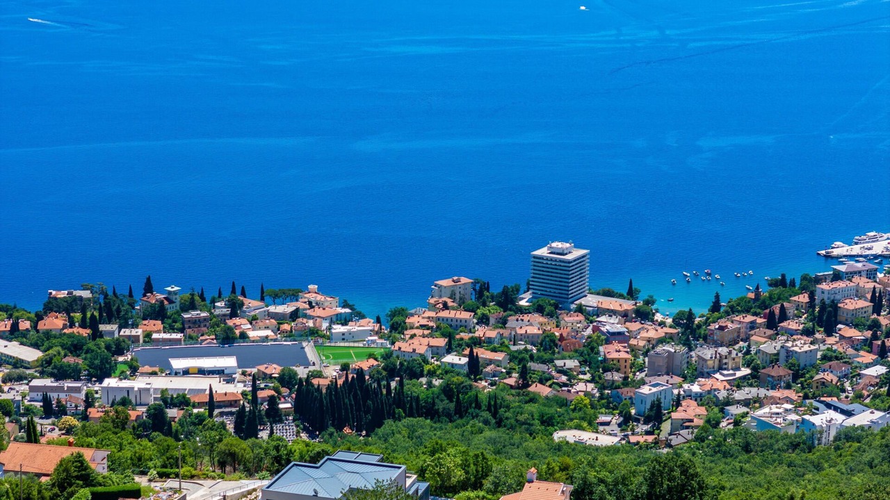 Photo of Outdoor in Bregi