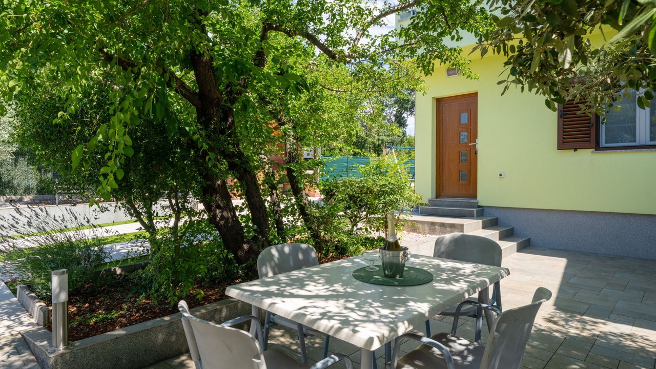 Photo of Outdoor in Peruski