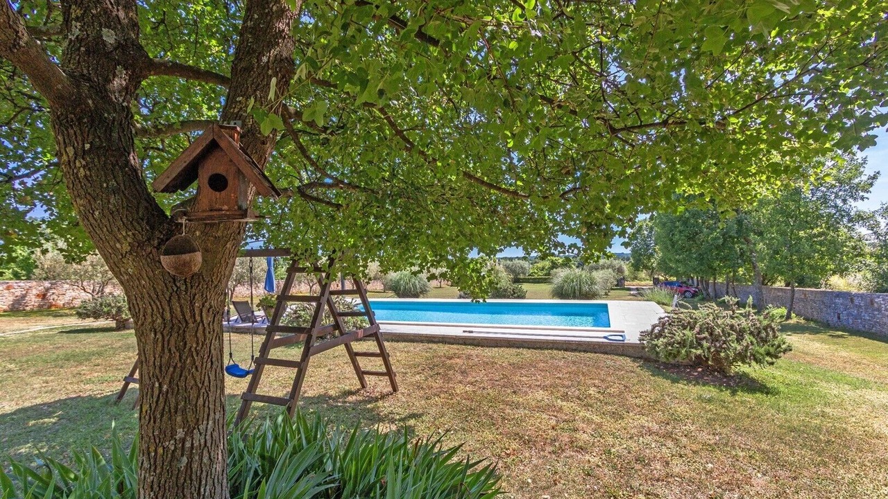 Photo of Outdoor in Cabrunici