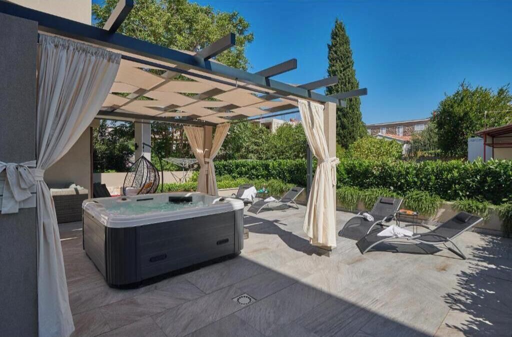 Photo of Patio Balcony in Babin Kuk