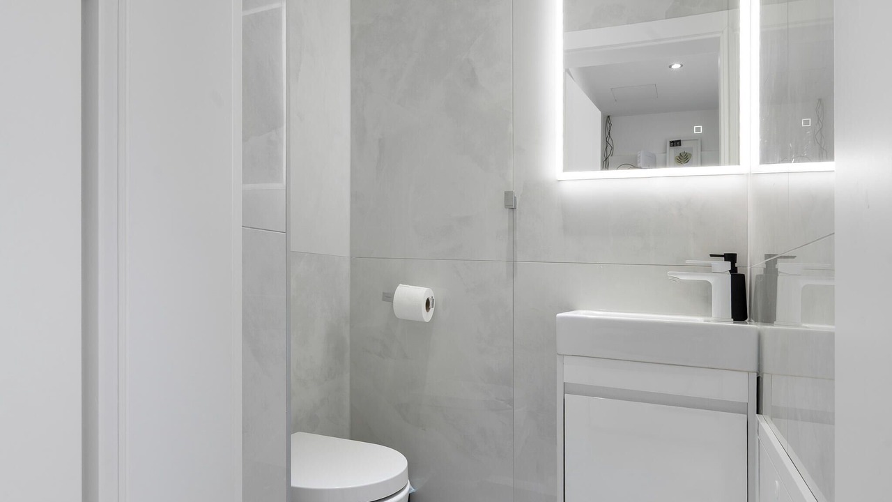 Photo of Bathroom in Mali Maj