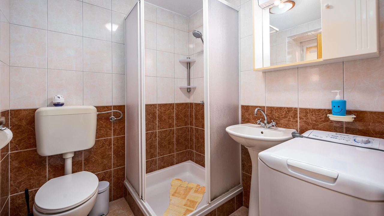Photo of Bathroom in Lindar