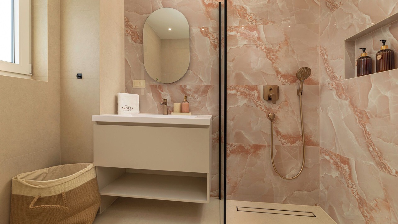 Photo of Bathroom in Linardici