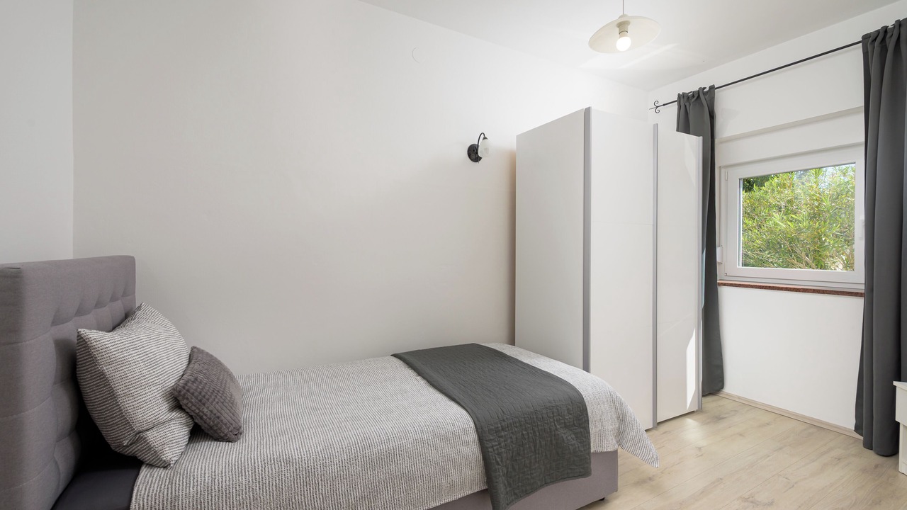 Photo of Bedroom in Loborika