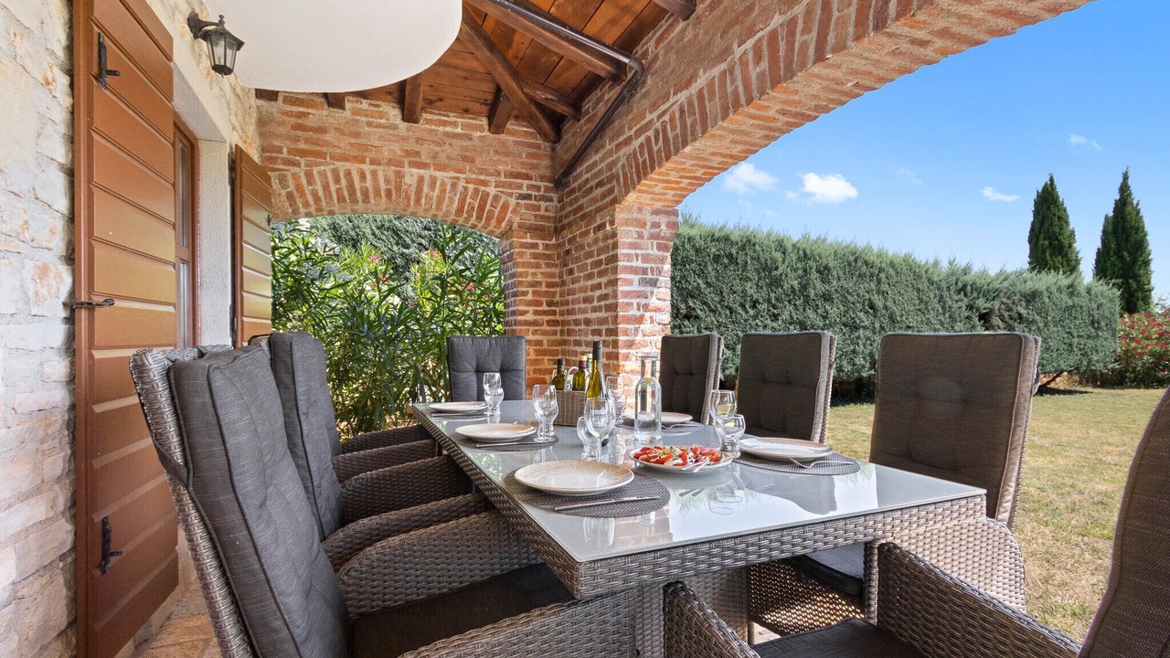 Photo of Outdoor in Stifanici