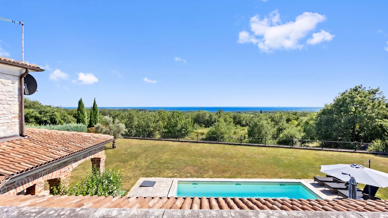 Photo of Outdoor in Stifanici