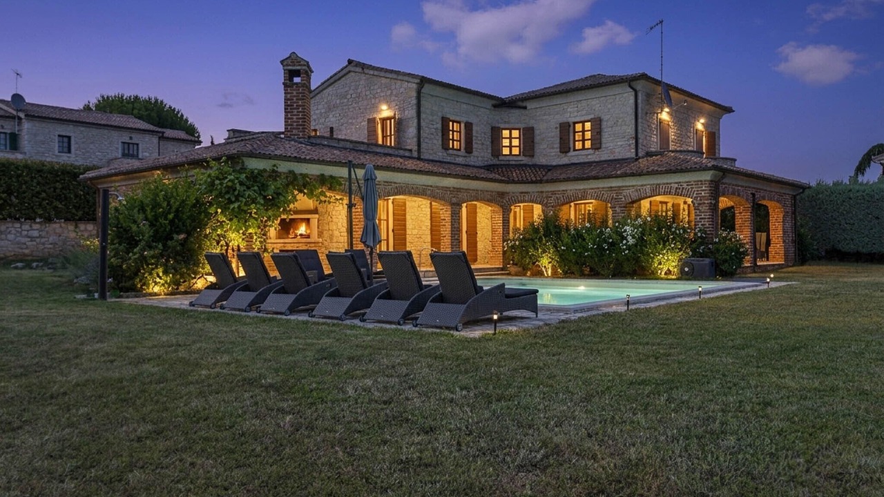 Photo of Outdoor in Stifanici