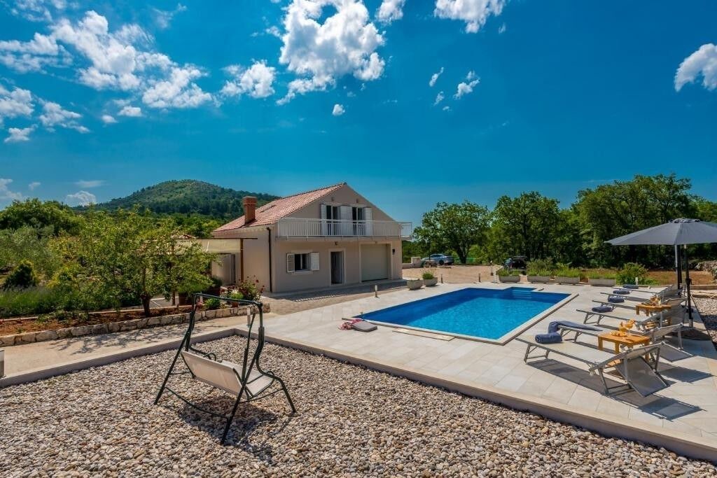 Photo of Outdoor in Orasac