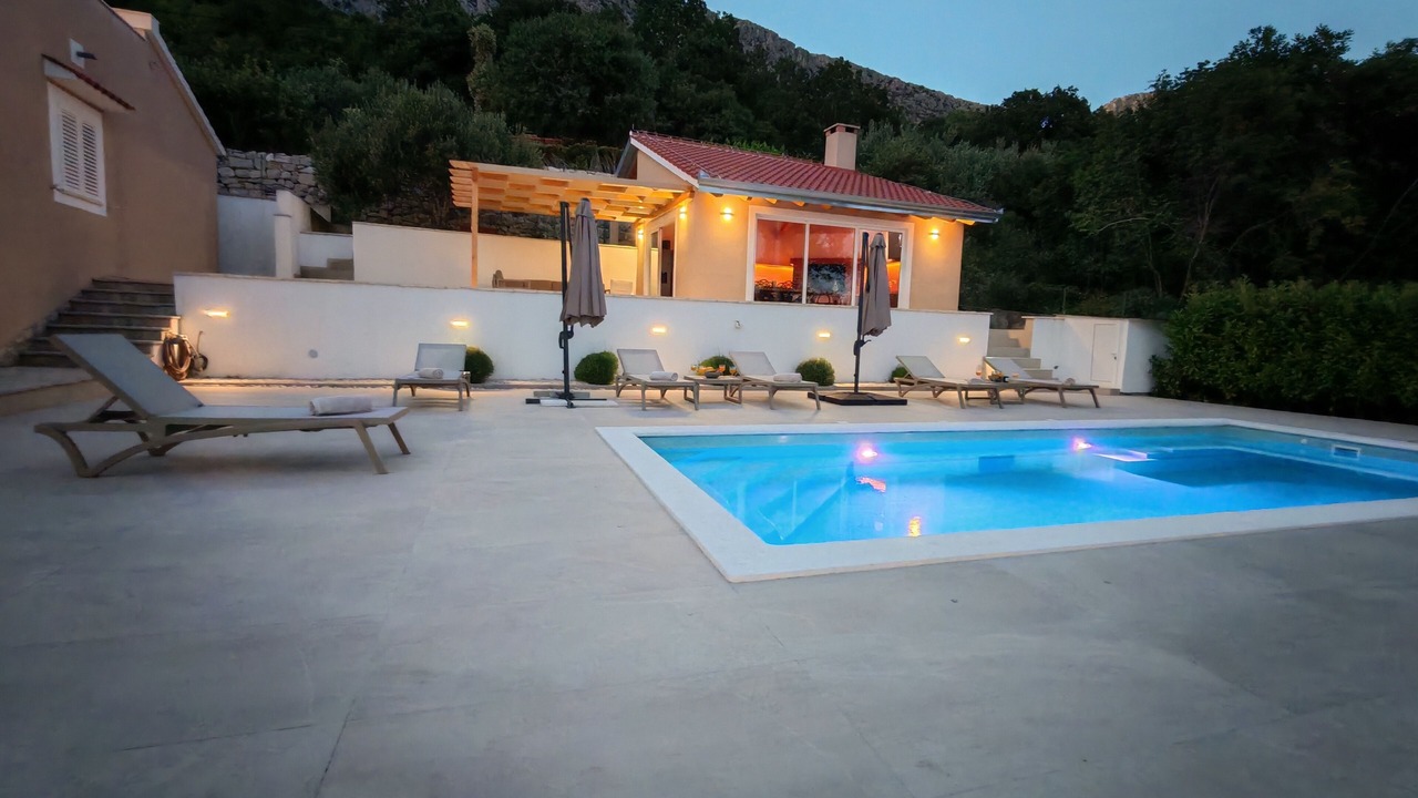 Photo of Outdoor in Solin