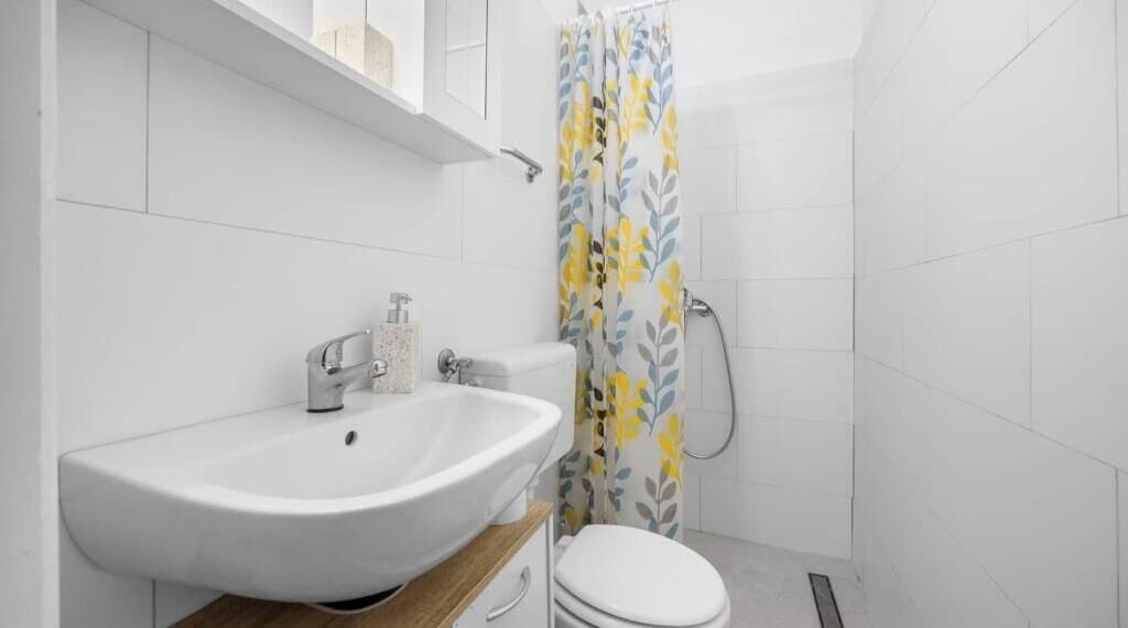Photo of Bathroom in Loborika