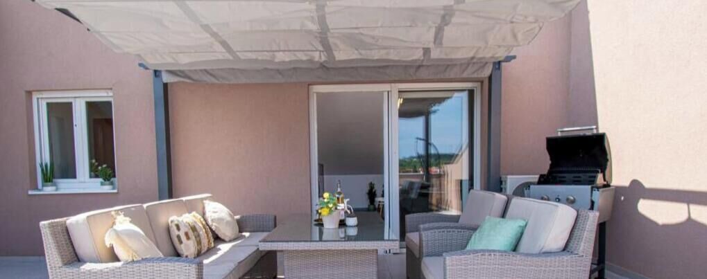 Photo of Patio Balcony in Loborika