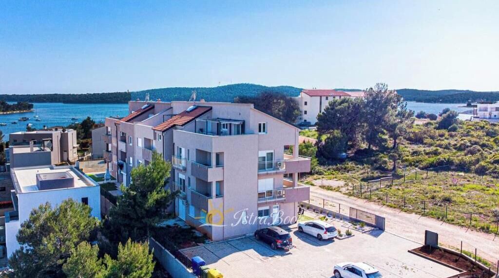 Photo of Outdoor in Loborika