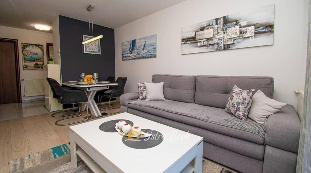 Photo of Livingroom in Loborika