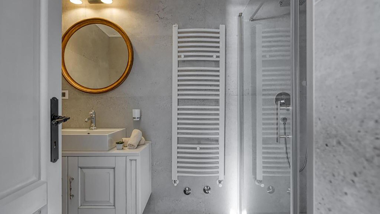 Photo of Bathroom in Zagore