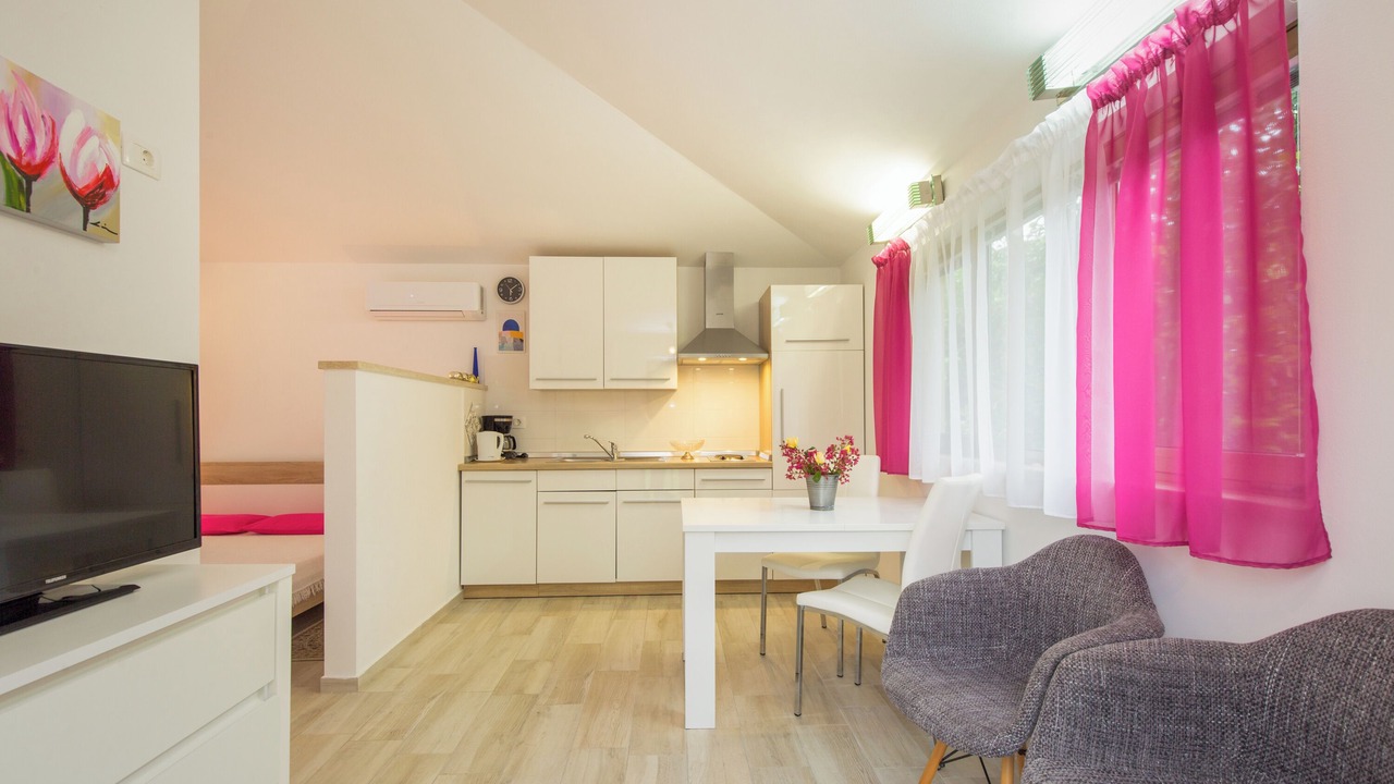 Photo of Bedroom in Marceljani