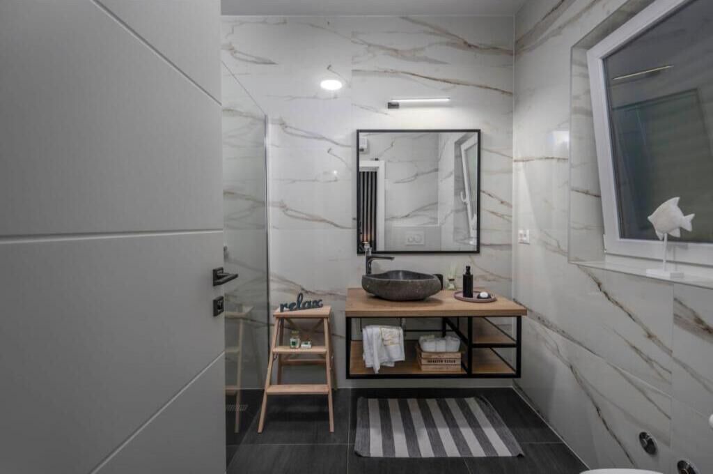 Photo of Bathroom in Muline