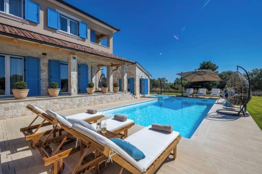 Photo of Outdoor in Muline