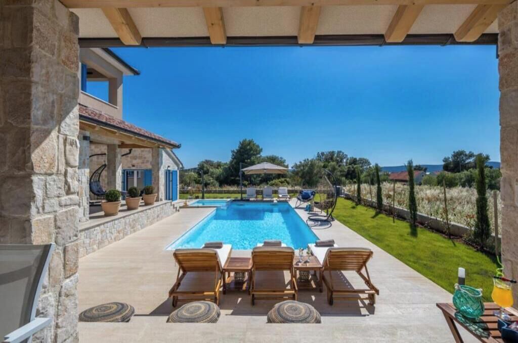 Photo of Outdoor in Muline