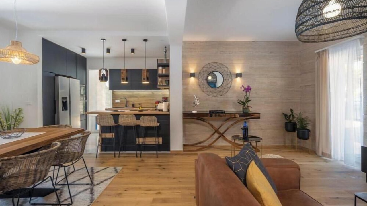Photo of Livingroom in Muline