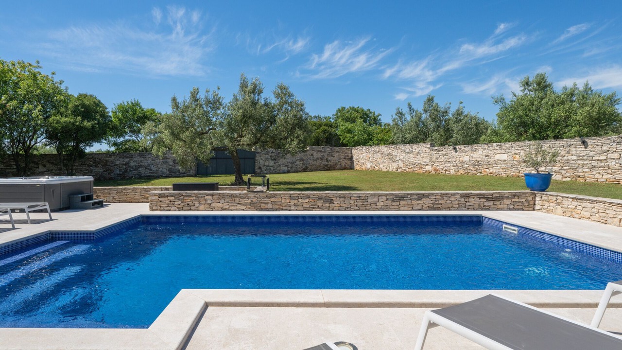 Photo of Outdoor in Galizana