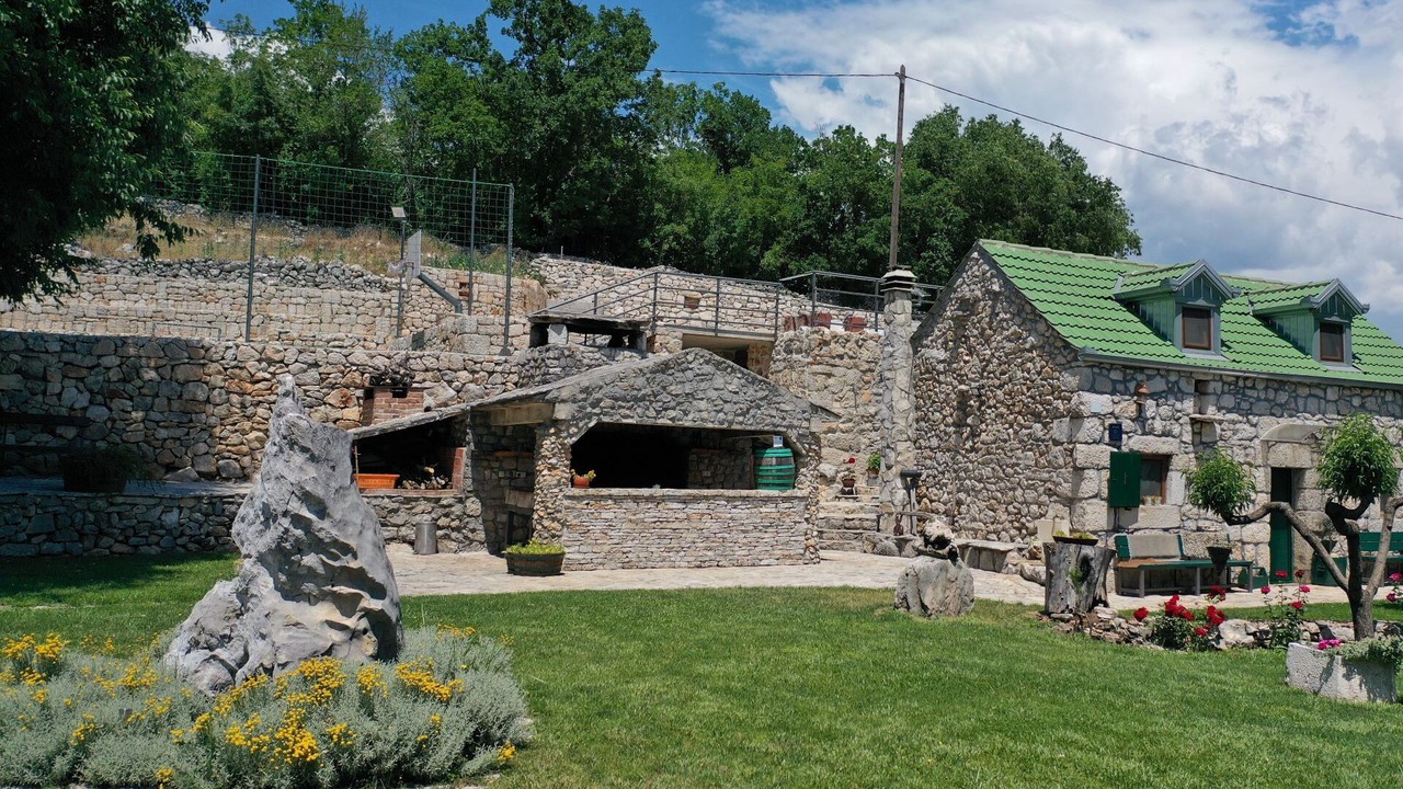 Photo of Outdoor in Zmijavci