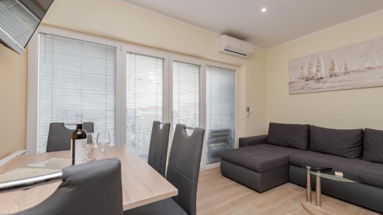 Photo of Livingroom in Sukosan