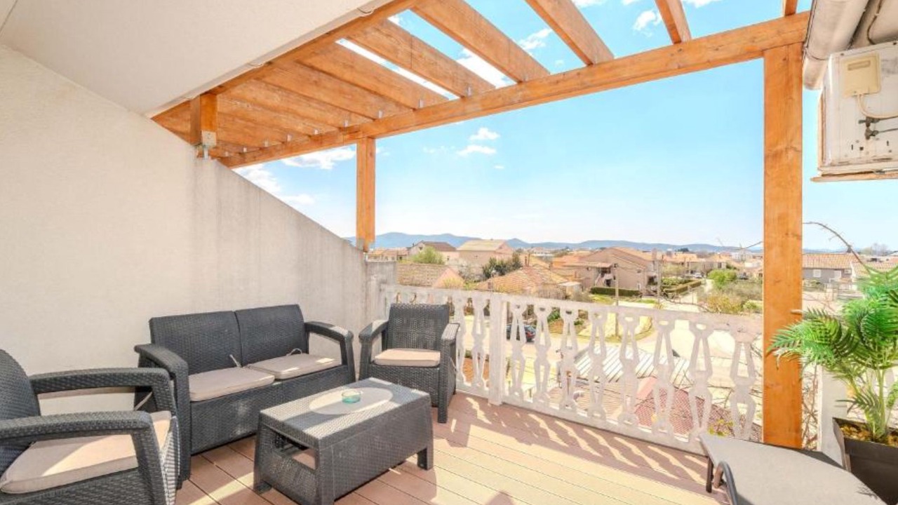 Photo of Patio Balcony in Sukosan