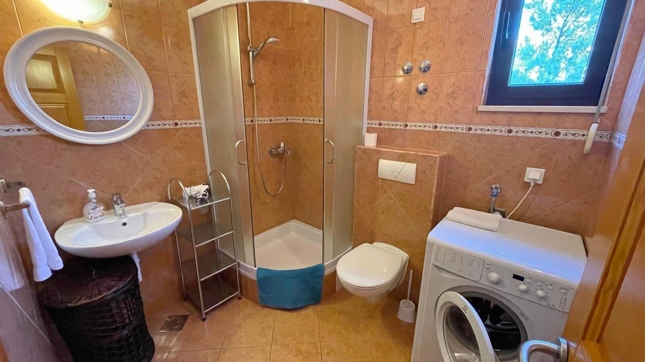 Photo of Bathroom in Businci